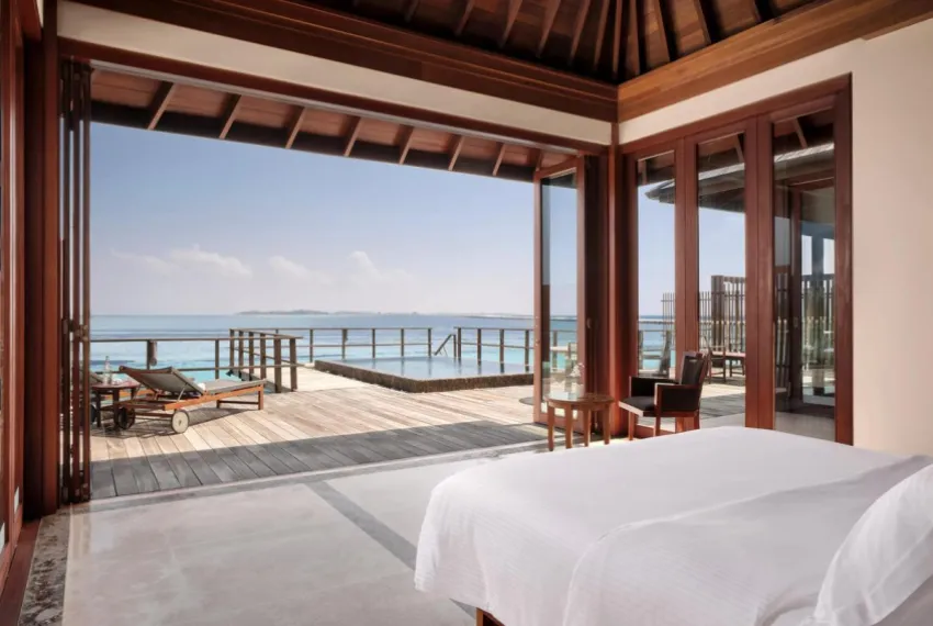 Villa Nautica. One Bedroom Ocean Suite With Pool фото 1