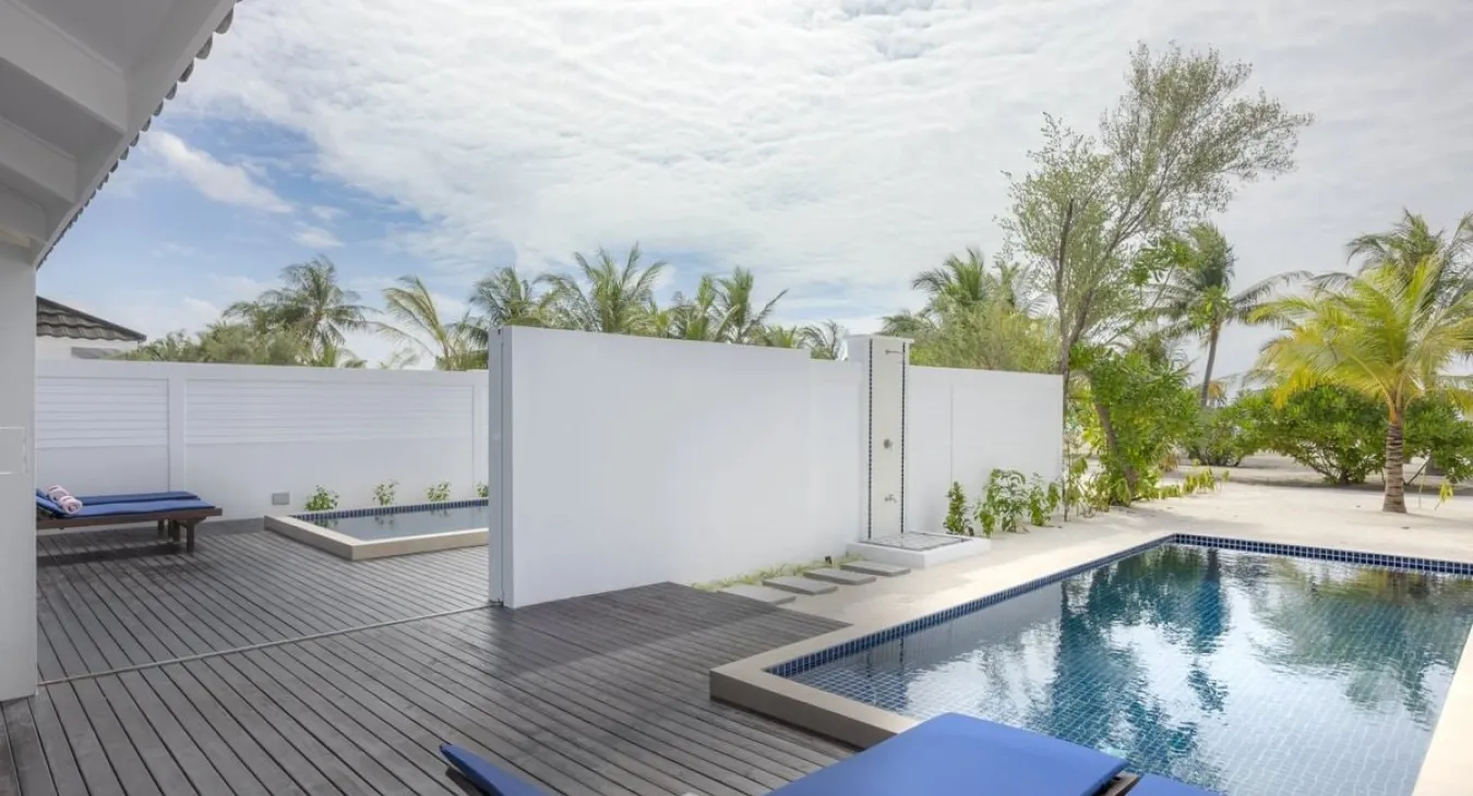  Villa-Nautica-Two-Bedroom-Beach-Pool-Villa-with-Two-Pools фото 5