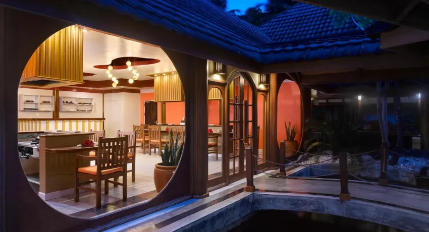 Villa-Nautica-Japanese-Restaurant-Entrance